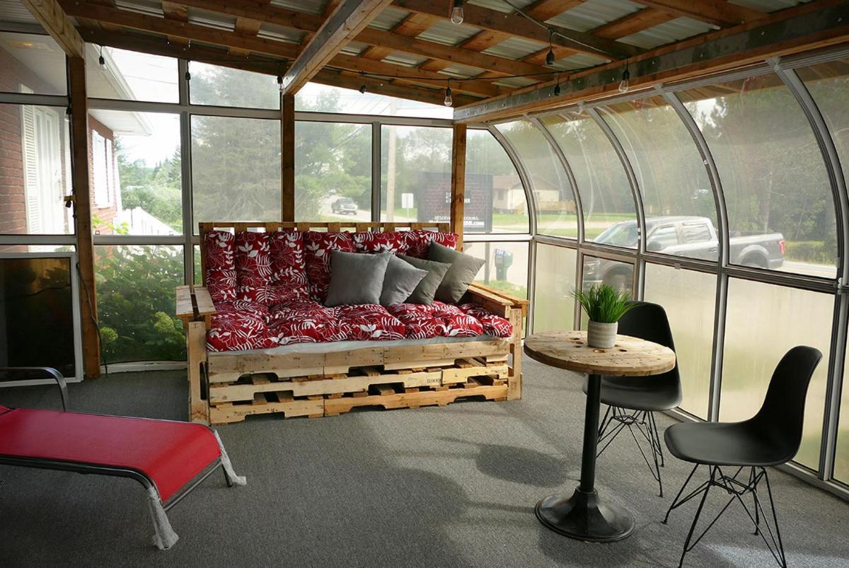 Motel Le Chic Maniwaki Exteriér fotografie